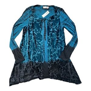 Chico’s Zenergy Velour Burnout Tunic Top